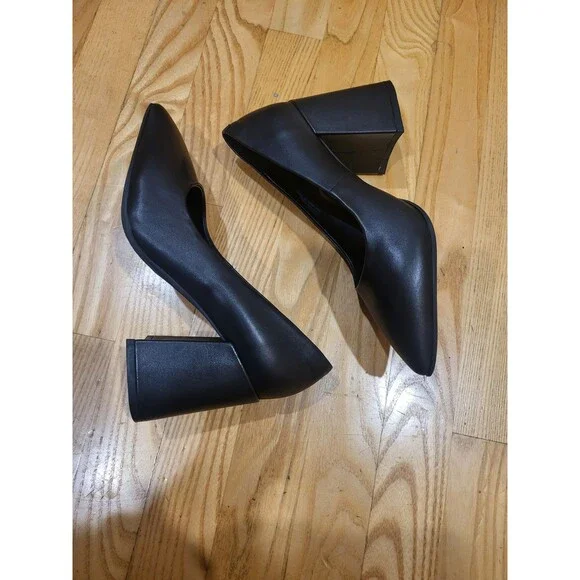 Aerosoles Women's Ivory Pump, Black Leather, Size 7 - Picture 8 of 8